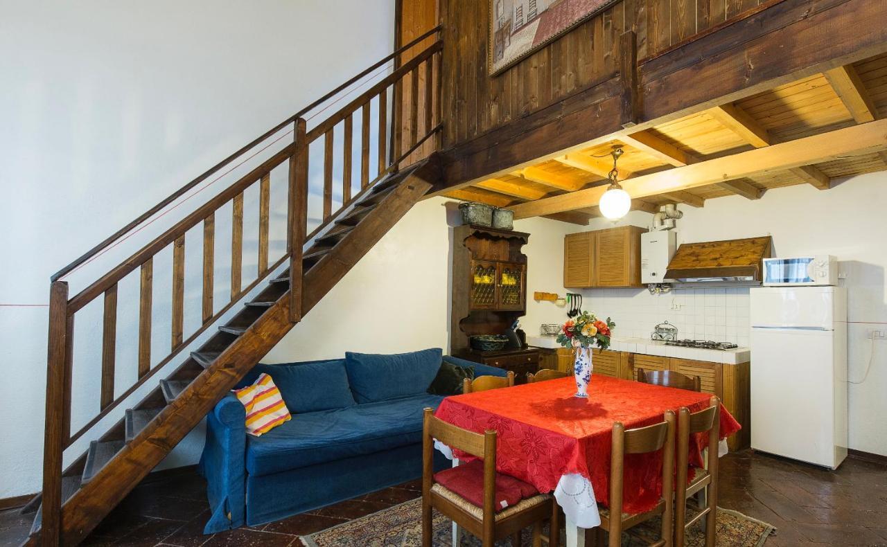 Antica Corte Milanese 노바테밀라네세 외부 사진