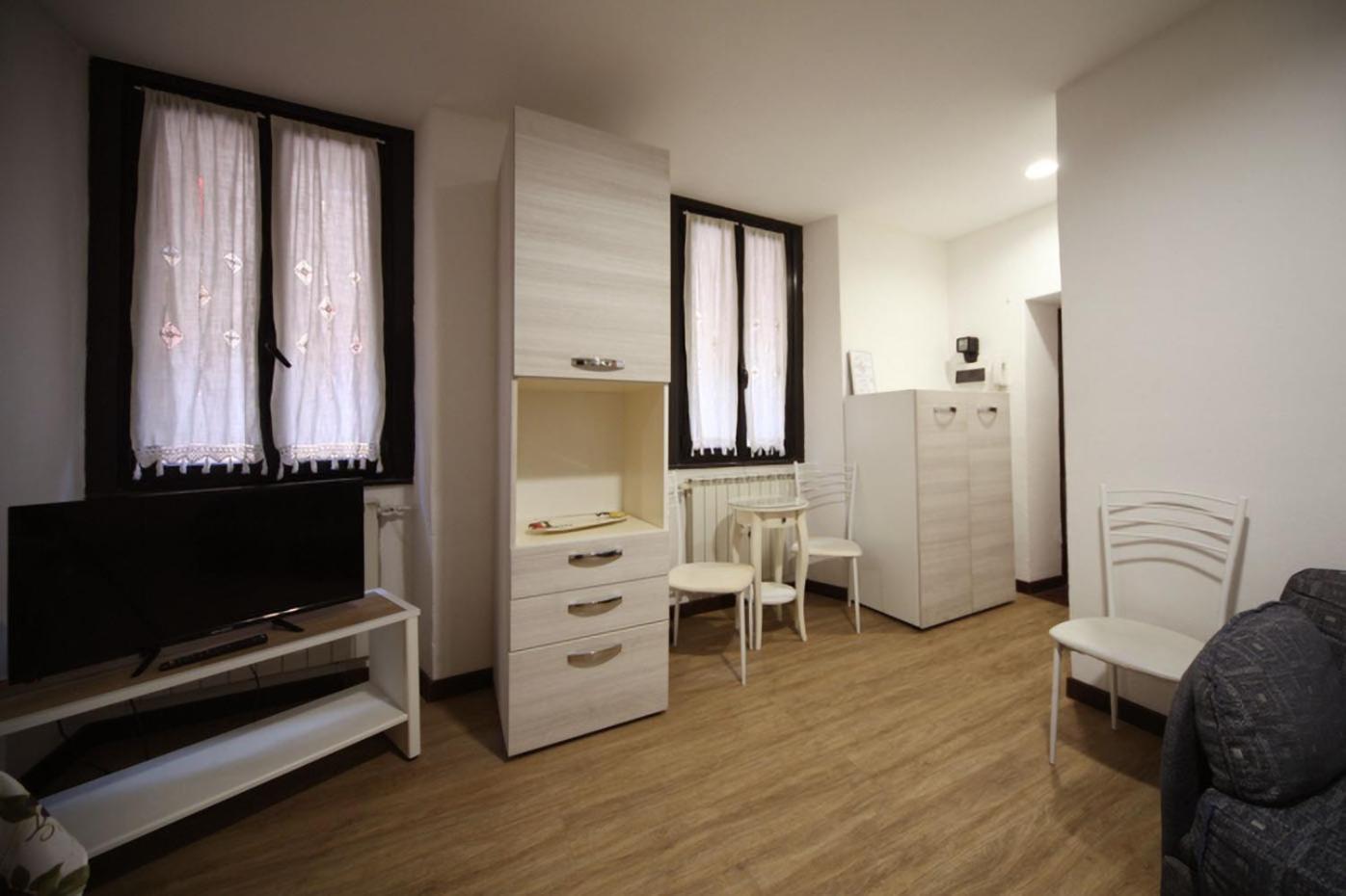 Antica Corte Milanese 노바테밀라네세 외부 사진
